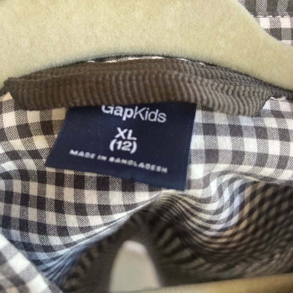 Gap kids size 12 crisp cotton button front shirt.Great quality black white check - Picture 2 of 9